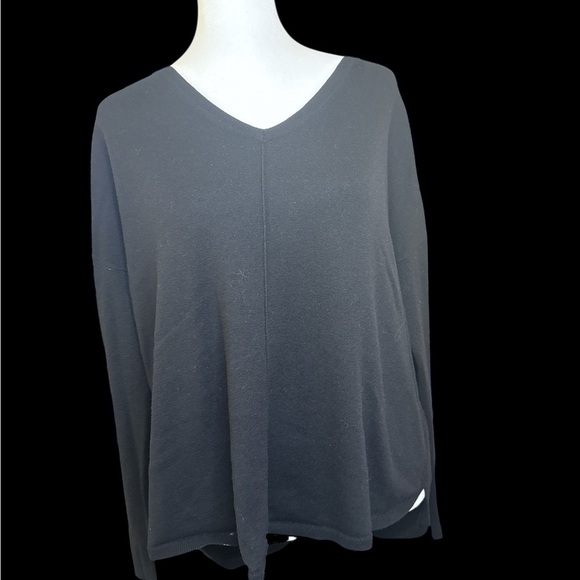 Chelsea28 Gray Relaxed Blouse Top - Picture 1 of 5